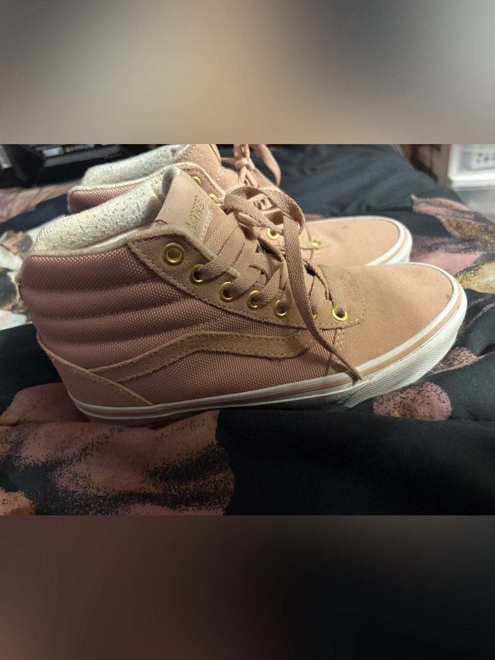 Vans Women’s High-Top Sneakers - Pink
